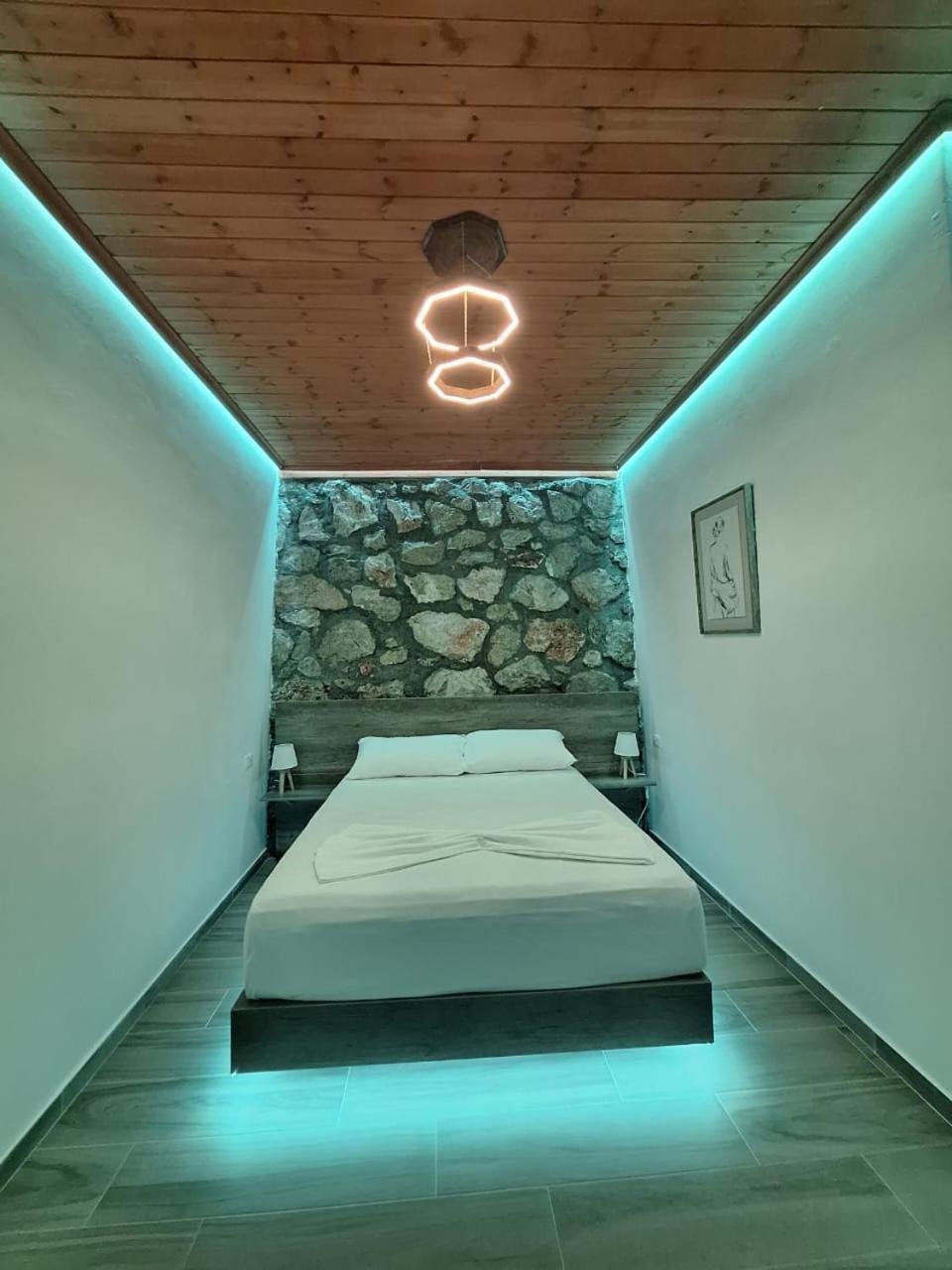 Flower Hill Vlorë Exterior foto